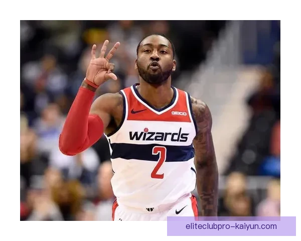 莫利纳作为右闸首选，状态回暖引发球迷关注